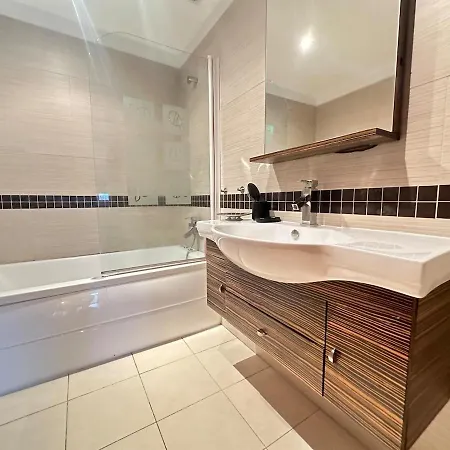 Rua Areal, 16 Con Parking Gratis By Ybh شقة